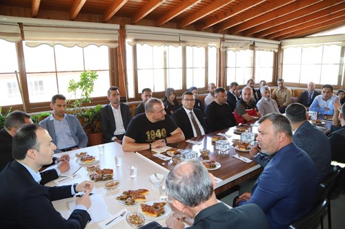 Halkla Buluşma Toplantısı Çağlalık Mahallesinde Kaymakam Kürşad Karaca Başkanlığında Gerçekleştirildi